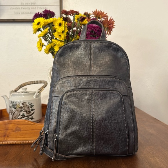 Tignanello Handbags - TIGANANELLO small women’s/girls backpack with minimal defaults